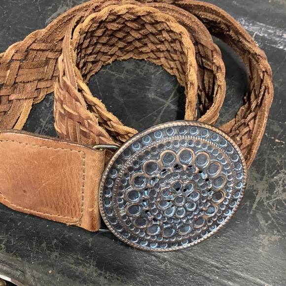Ladies Guess Leather Bohemian Belt - Picture 6 of 6